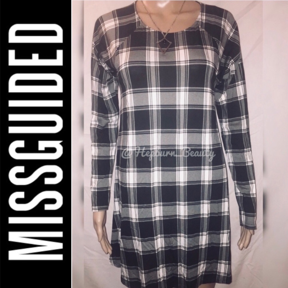 MISSGUIDED Black Relaxed Oversized Plaid Dress
